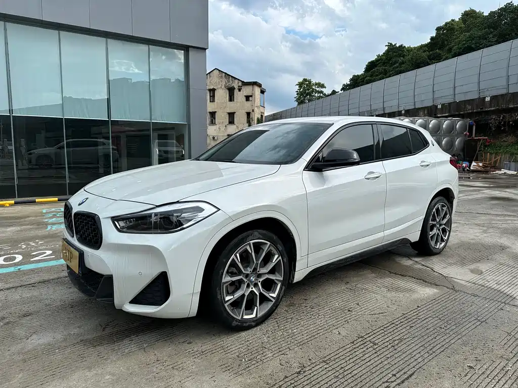 BMW X2 2022