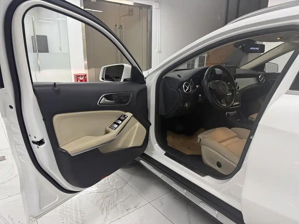 Mercedes-Benz GLA 2017 — фото 8
