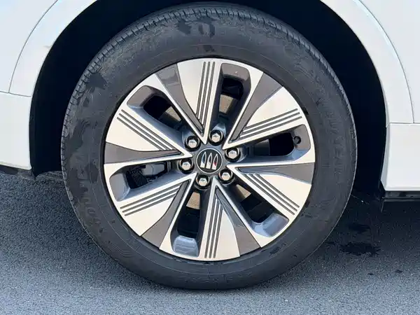 Buick E5 2025