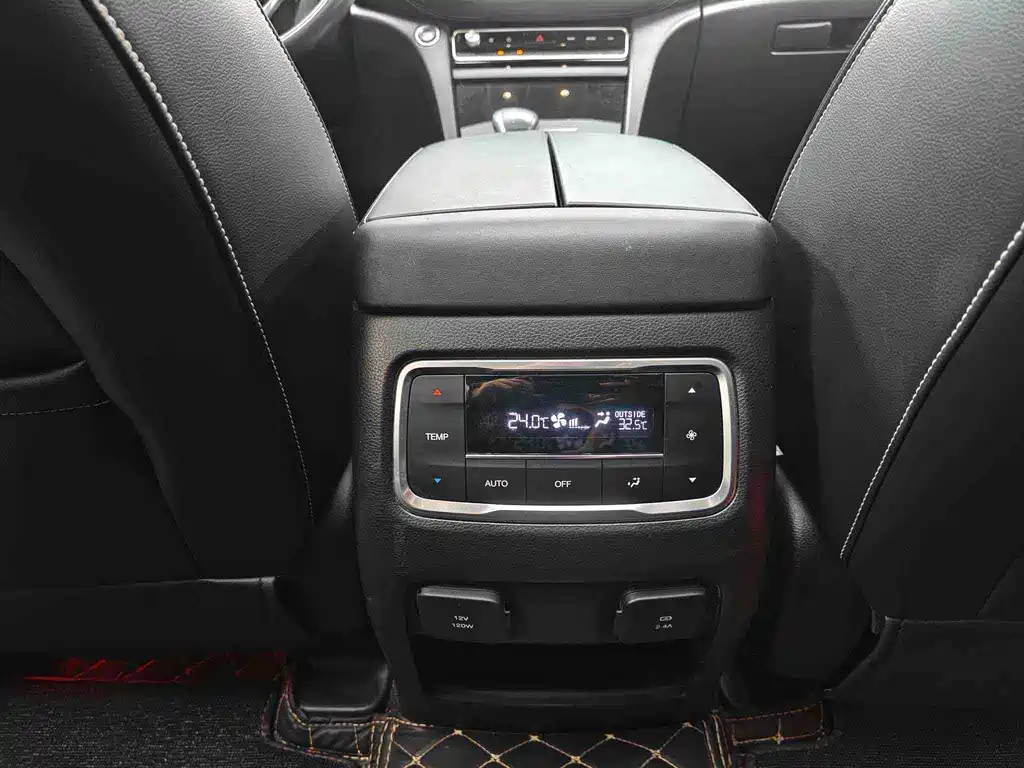 GAC Trumpchi GS8 2020 — фото 13