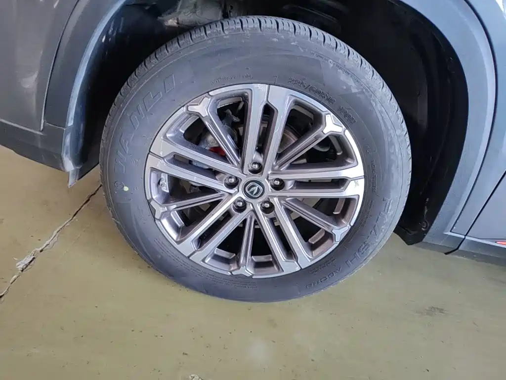 Changan CS75PLUS 2020 — фото 23