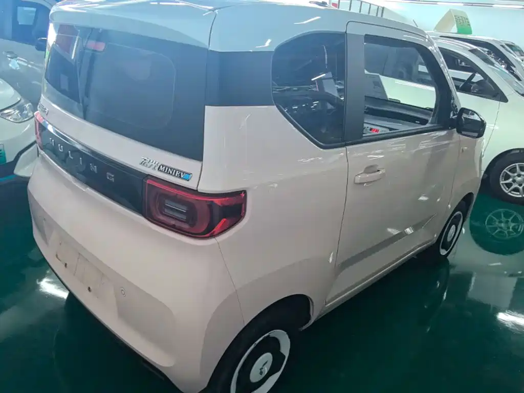 Wuling MINIEV 2021