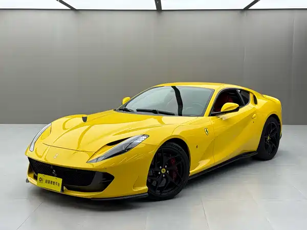 Ferrari 812 2018