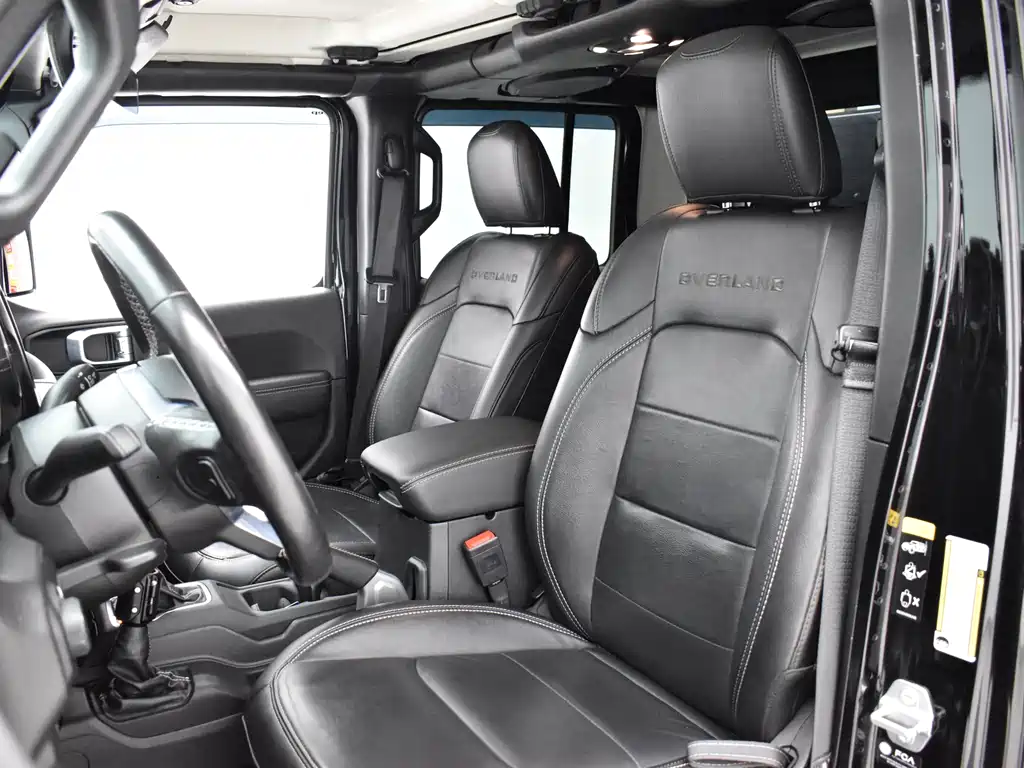 Jeep Gladiator 2023 — фото 17
