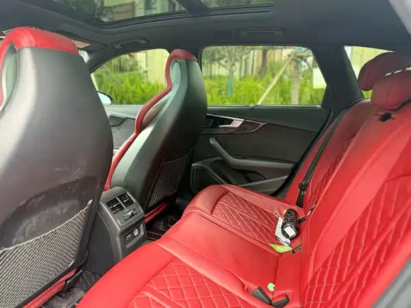 Audi S4 2023