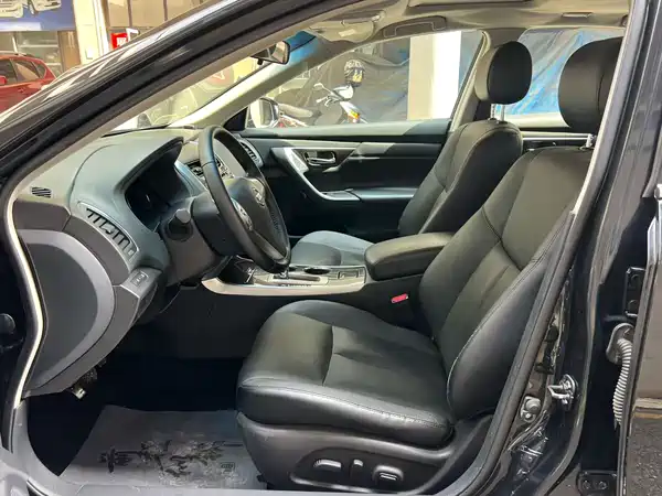Nissan Teana 2013