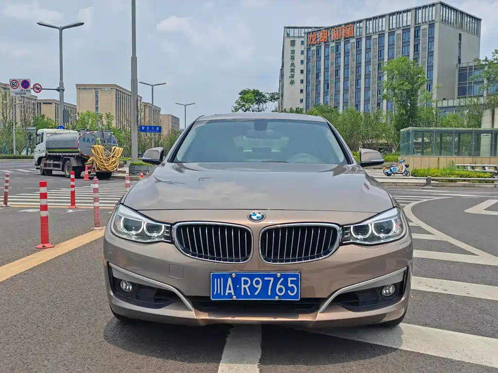 BMW 3 Series GT 2013 — фото 2