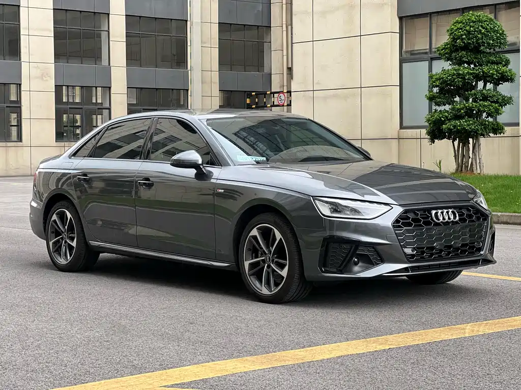 Audi A4L 2024