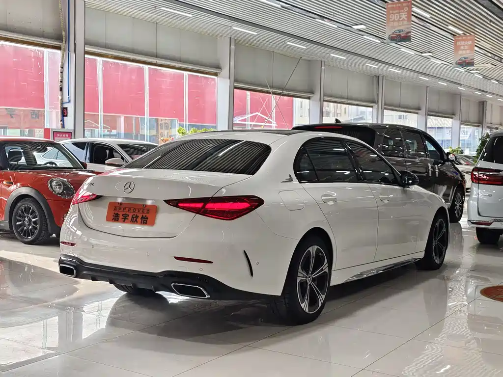 Mercedes-Benz C-Class 2022