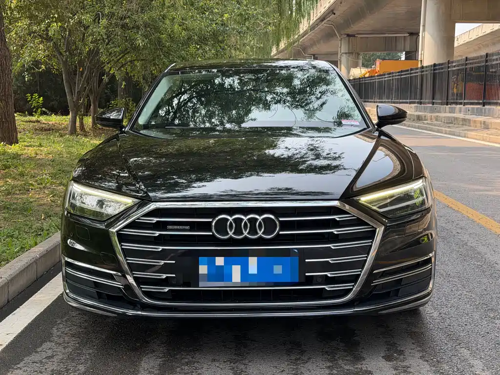 Audi A8 2020 — фото 2