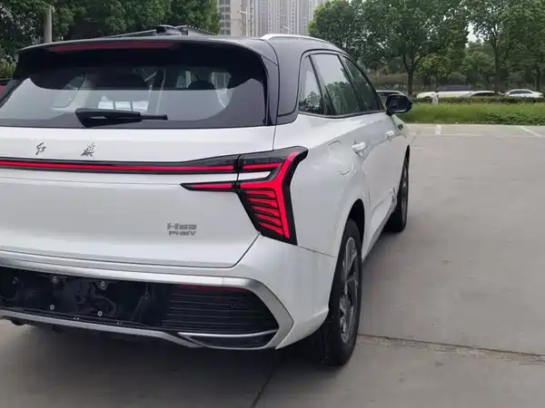 Hongqi HS3 2026