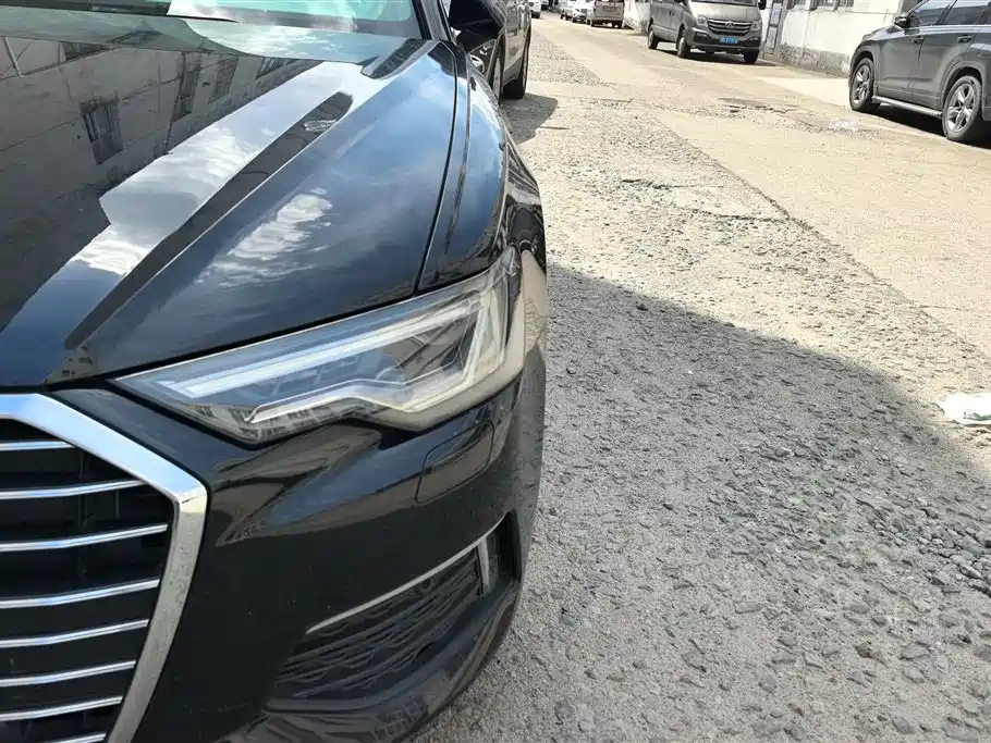 Audi A6L 2019