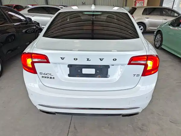 Volvo S60 2016