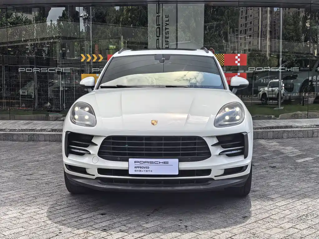Porsche Macan 2019 — фото 2