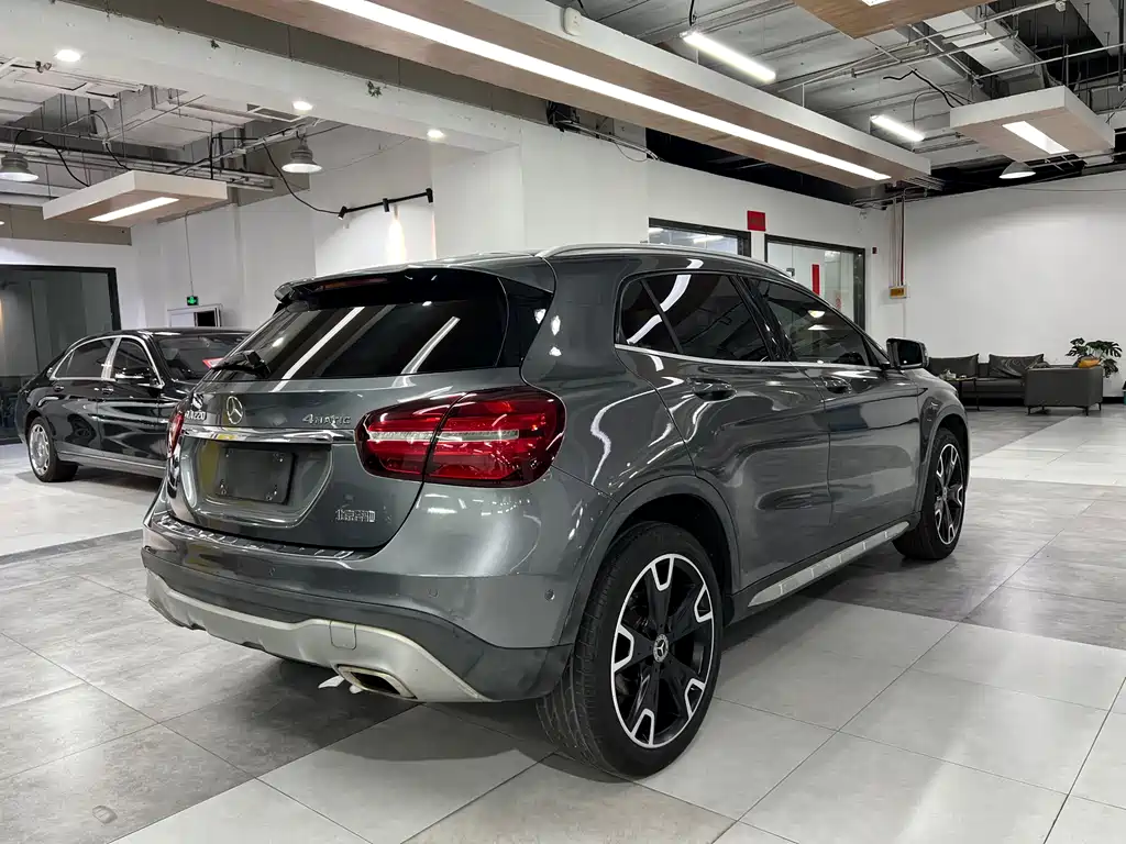 Mercedes-Benz GLA 2018