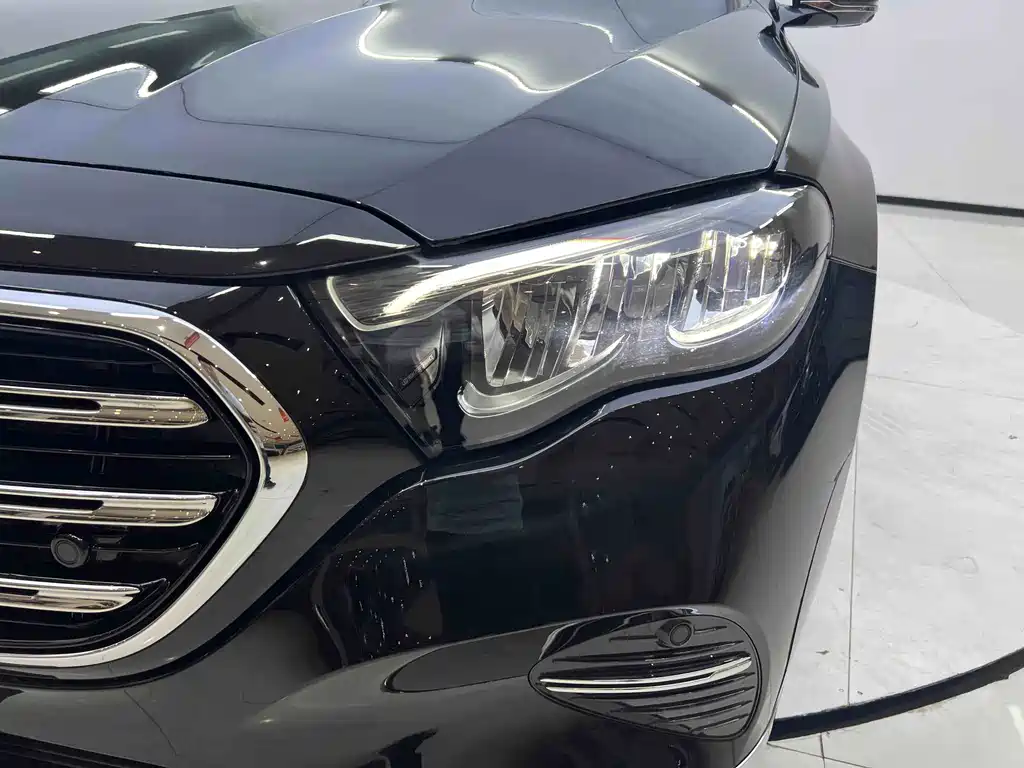 Mercedes-Benz E-Class 2026 — фото 5
