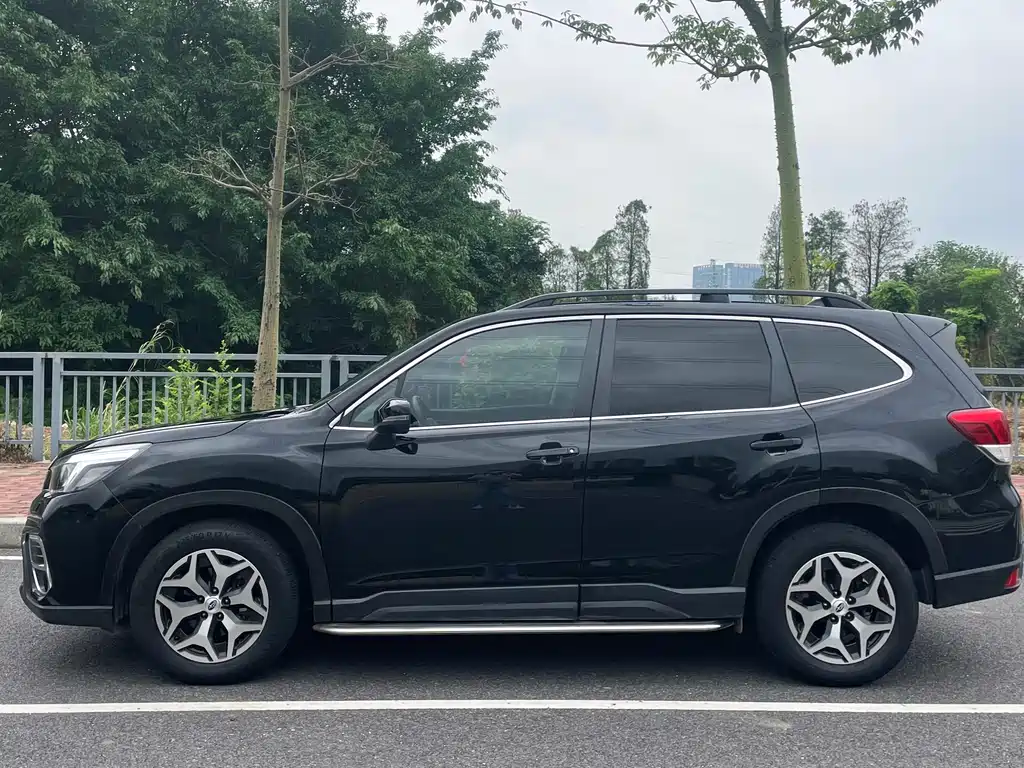 Subaru Forester 2019 — фото 7