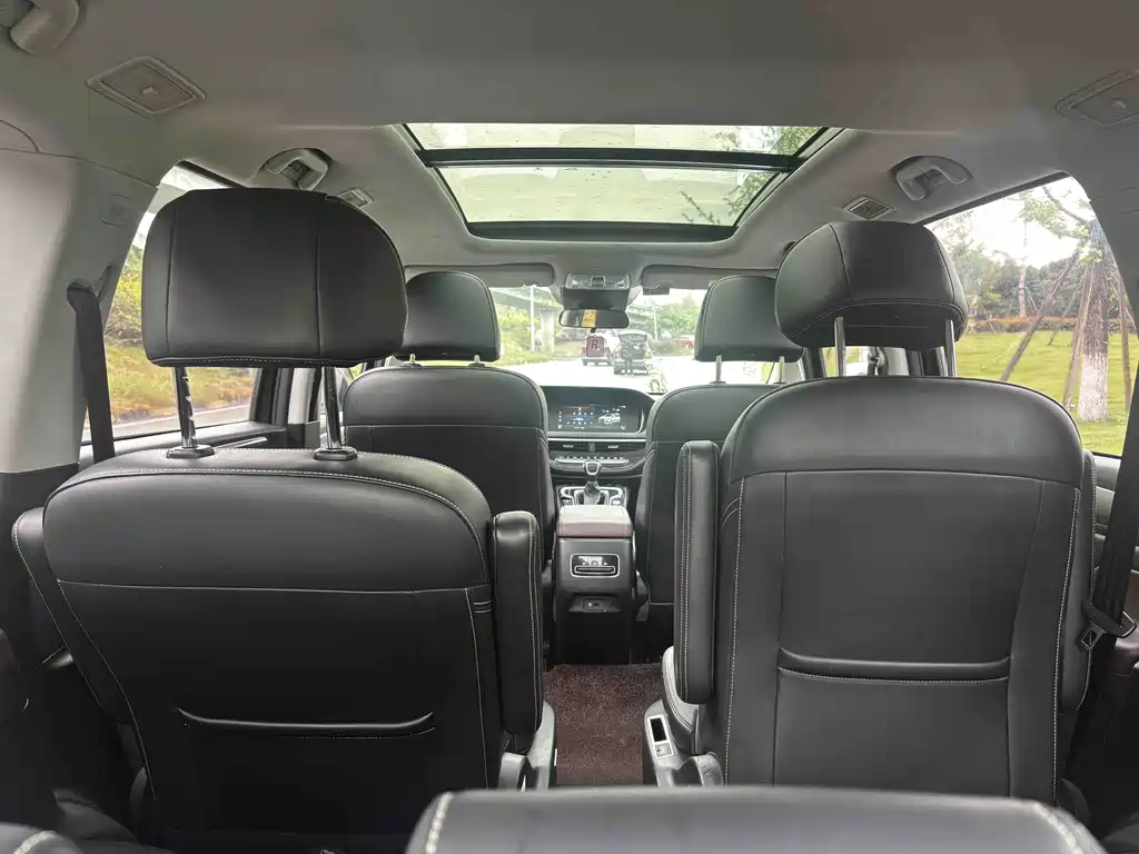GAC Motor Trumpchi M6 2021 — фото 14