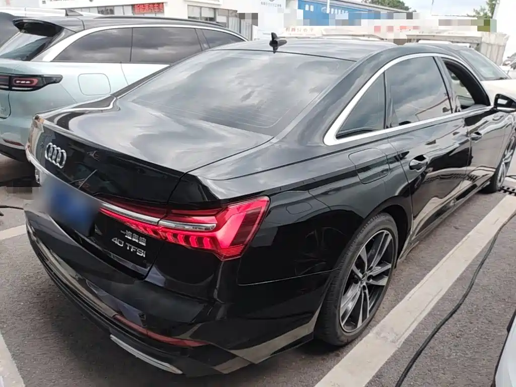 Audi A6L 2021