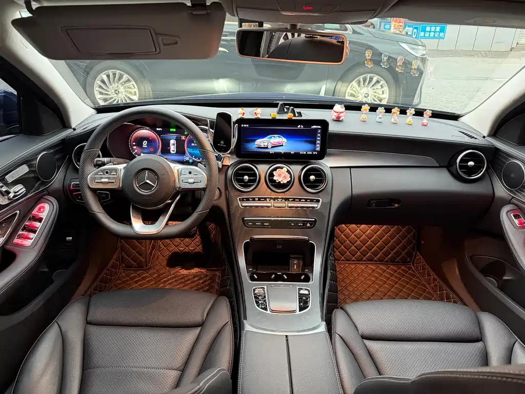 Mercedes-Benz C-Class 2020 — фото 11