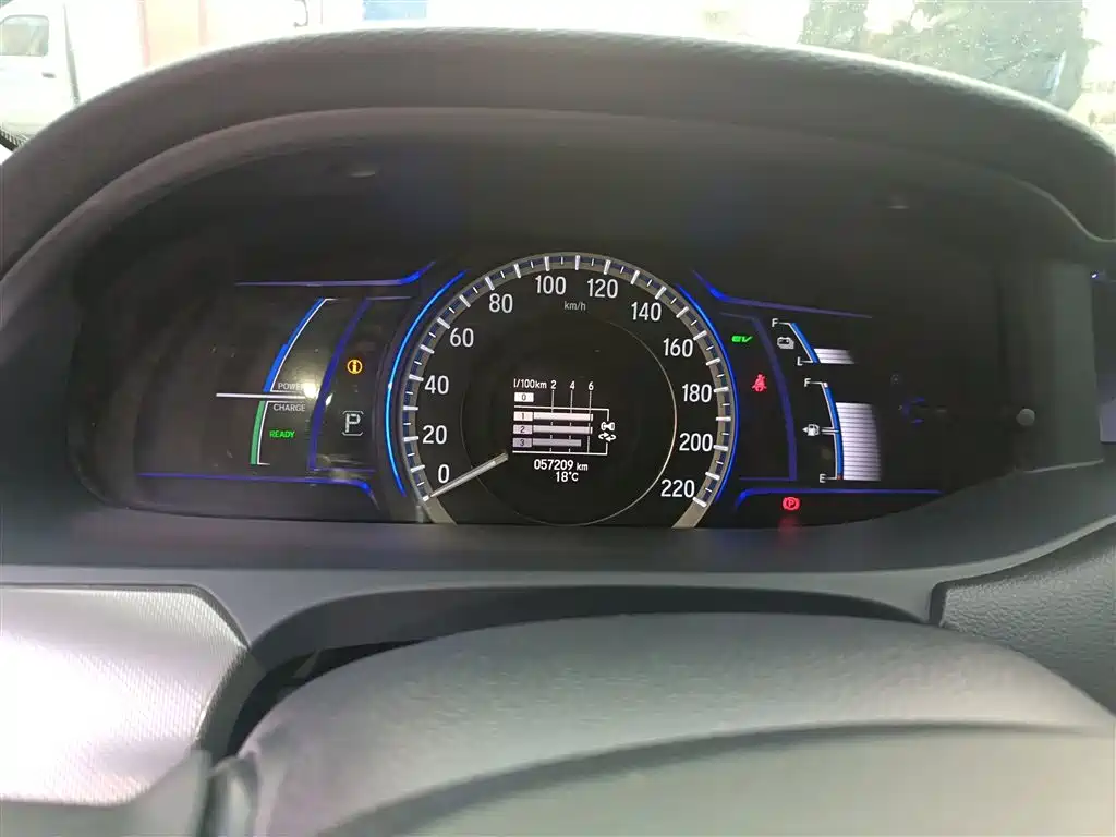 Honda Accord 2019 — фото 12