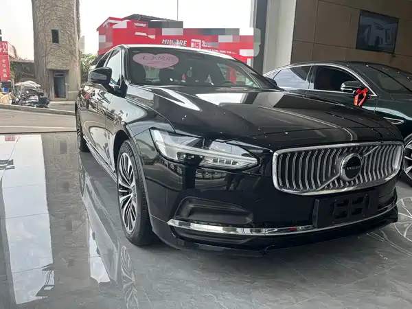 Volvo S90 2024