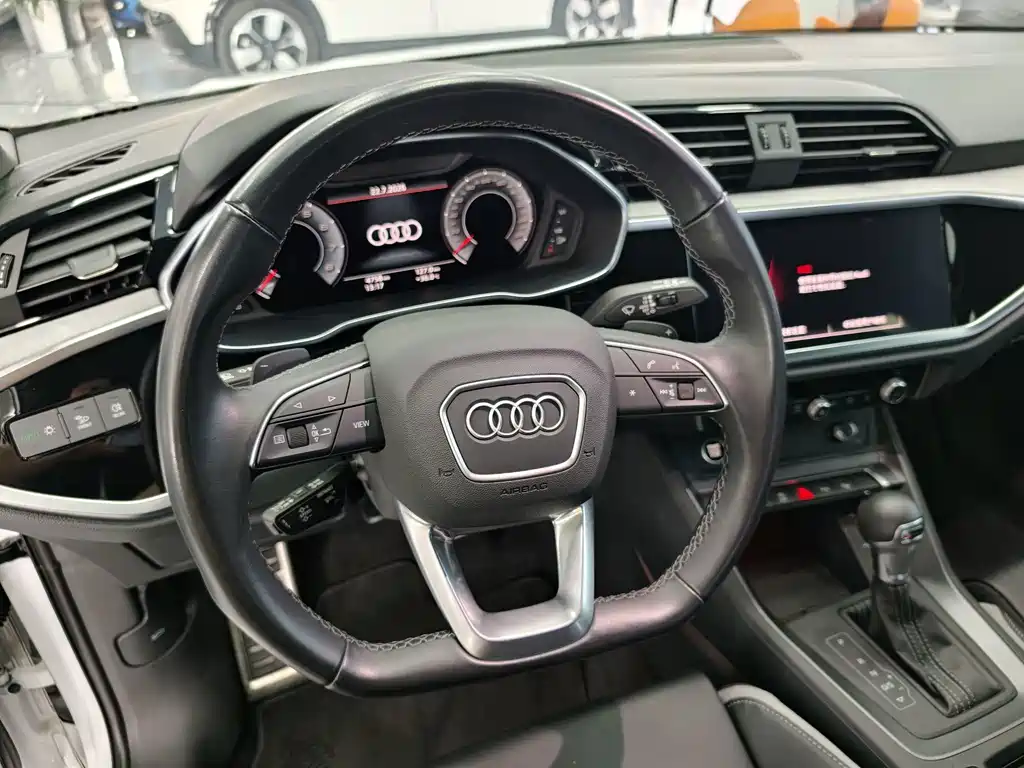 Audi Q3 2024