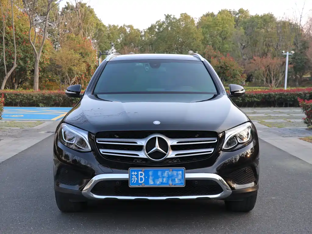 Mercedes-Benz GLC 2017 — фото 1