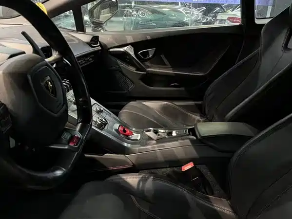 Lamborghini Huracan 2016