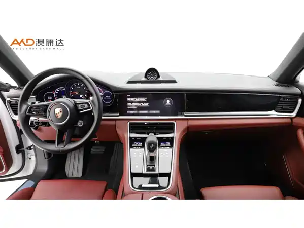 Porsche Panamera 2023