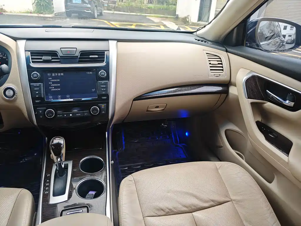 Nissan Teana 2014 — фото 11