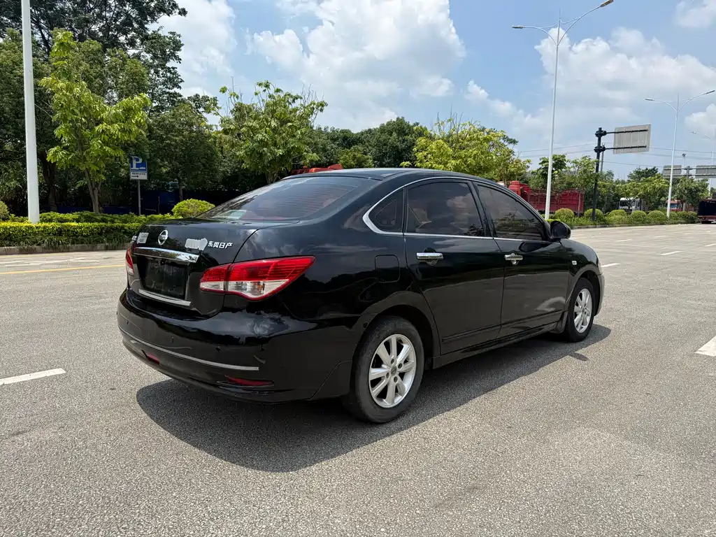 Nissan Sylphy 2013