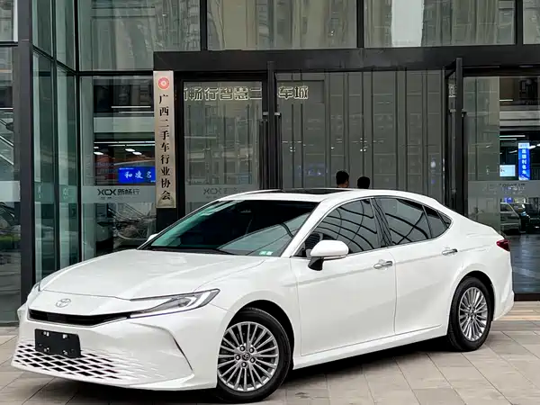 Toyota Camry 2024