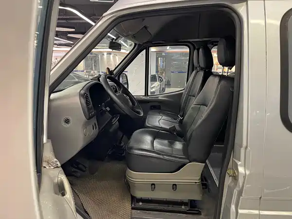 Ford Classic Transit 2014