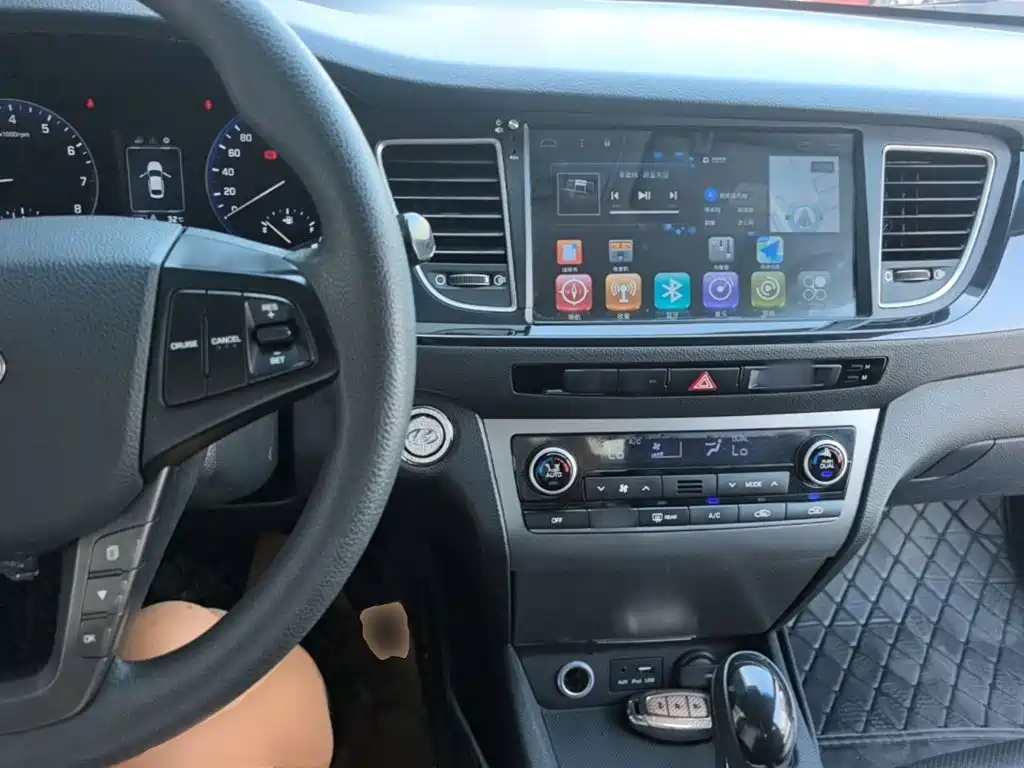 Hyundai Mistra 2015 — фото 10