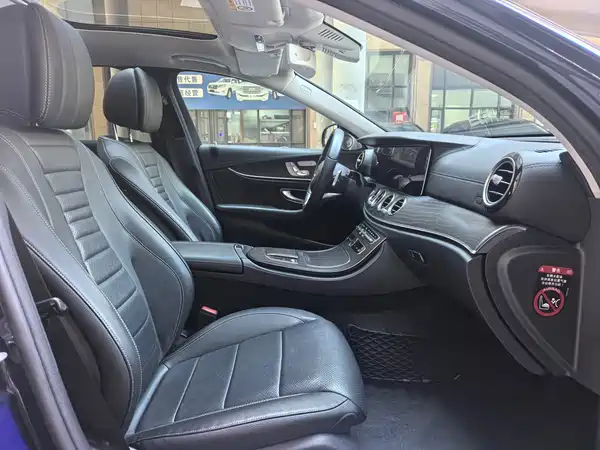 Mercedes-Benz E-Class 2019