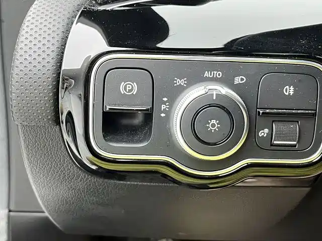 Mercedes-Benz A-Class 2020 — фото 15