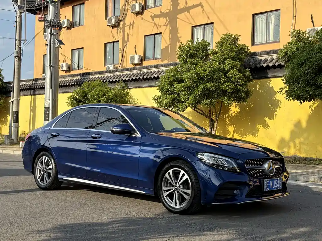 Mercedes-Benz C-Class 2020 — фото 2