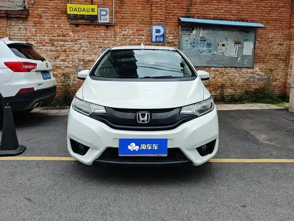 Honda Fit 2015