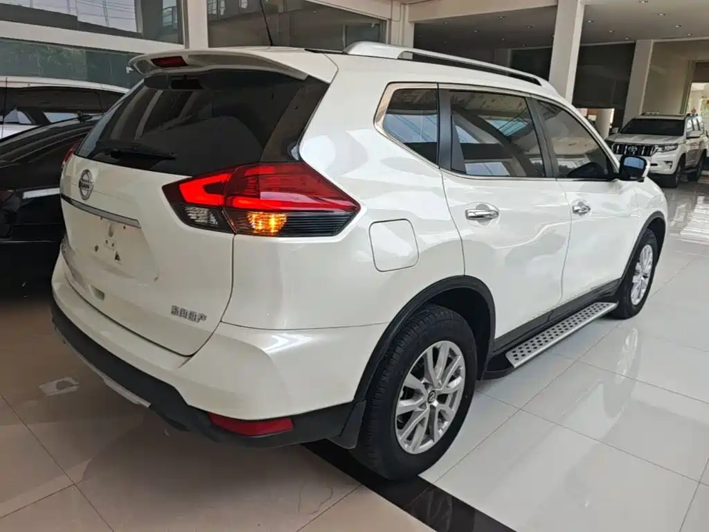 Nissan X-Trail 2021