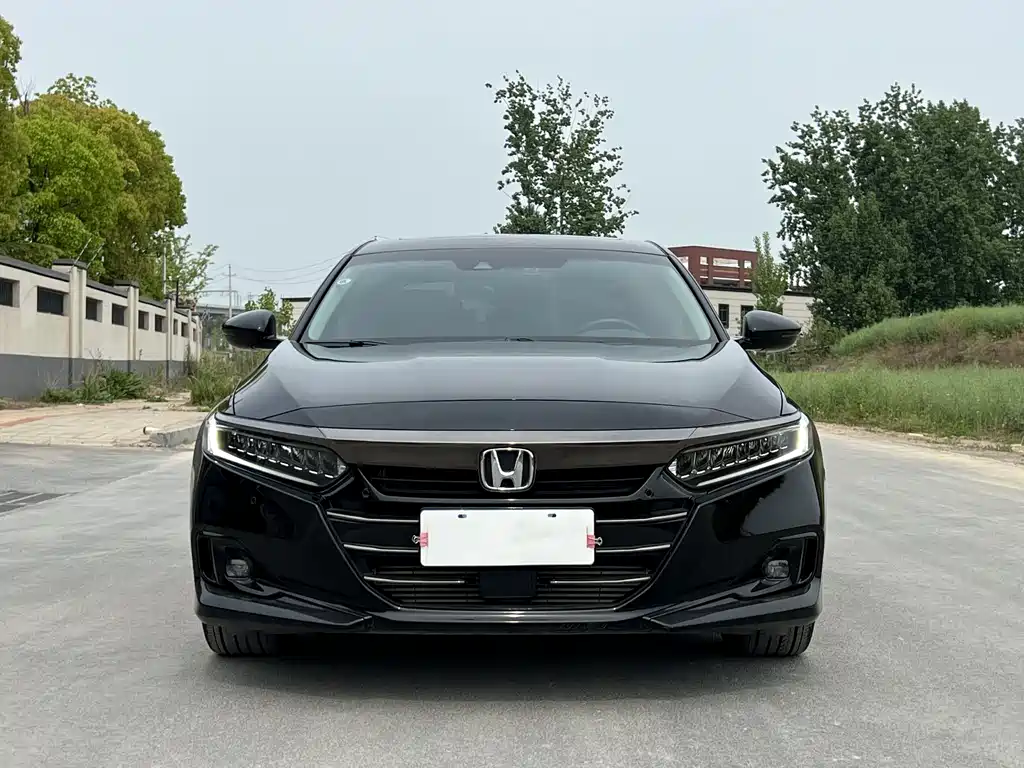 Honda Accord 2023 — фото 2