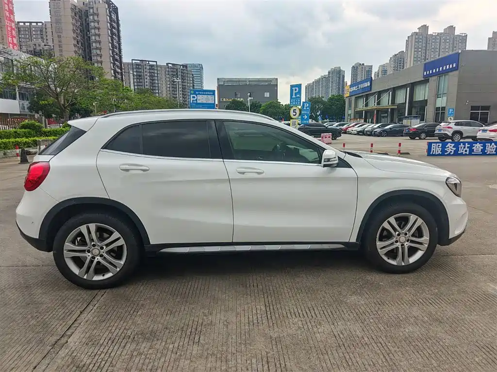 Mercedes-Benz GLA 2016 — фото 5