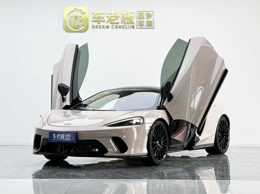 McLaren GT 2022