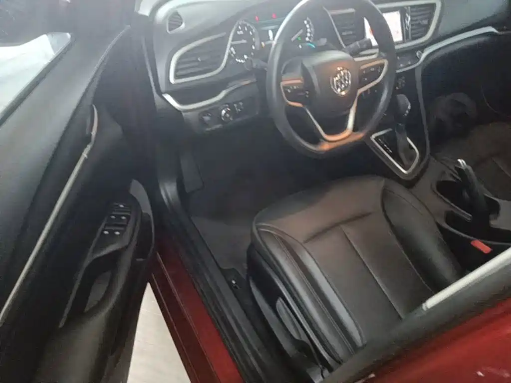 Buick Excelle 2021 — фото 16