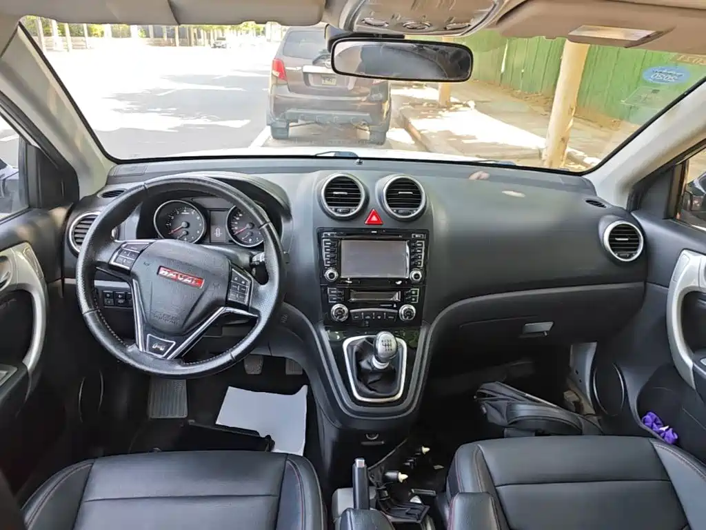 Haval H6 2015 — фото 10