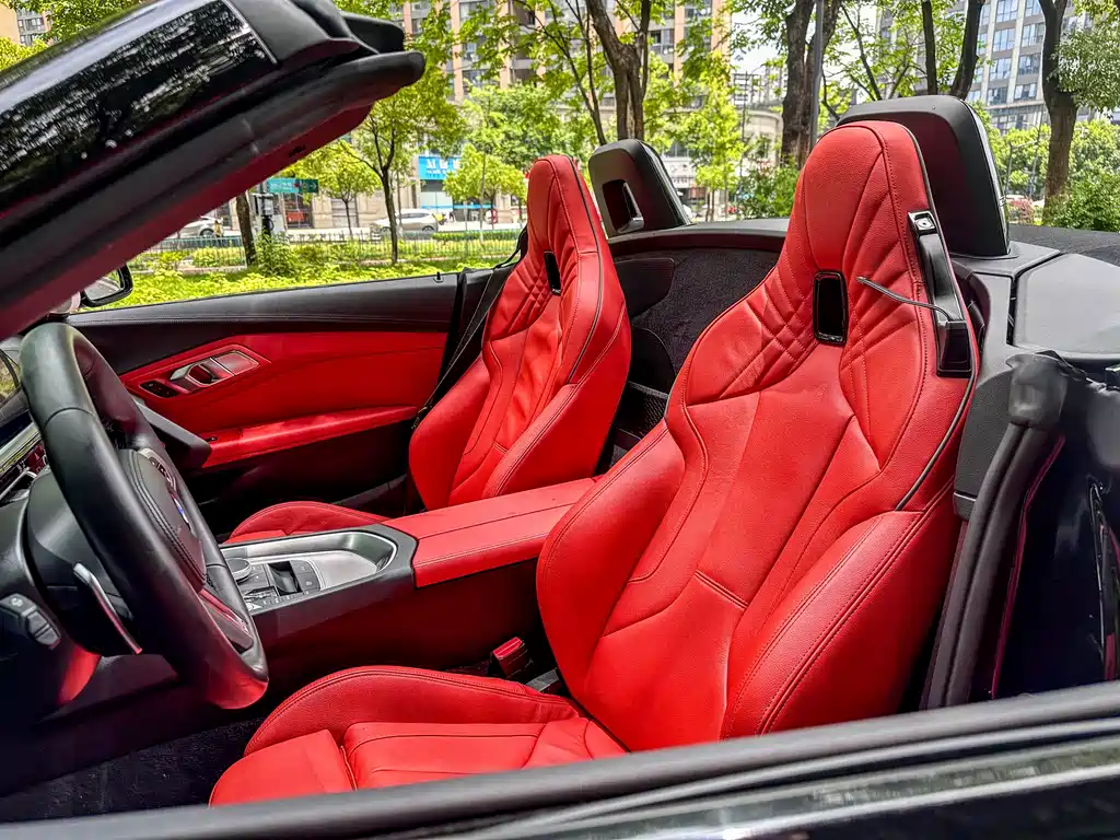 BMW Z4 2022 — фото 13