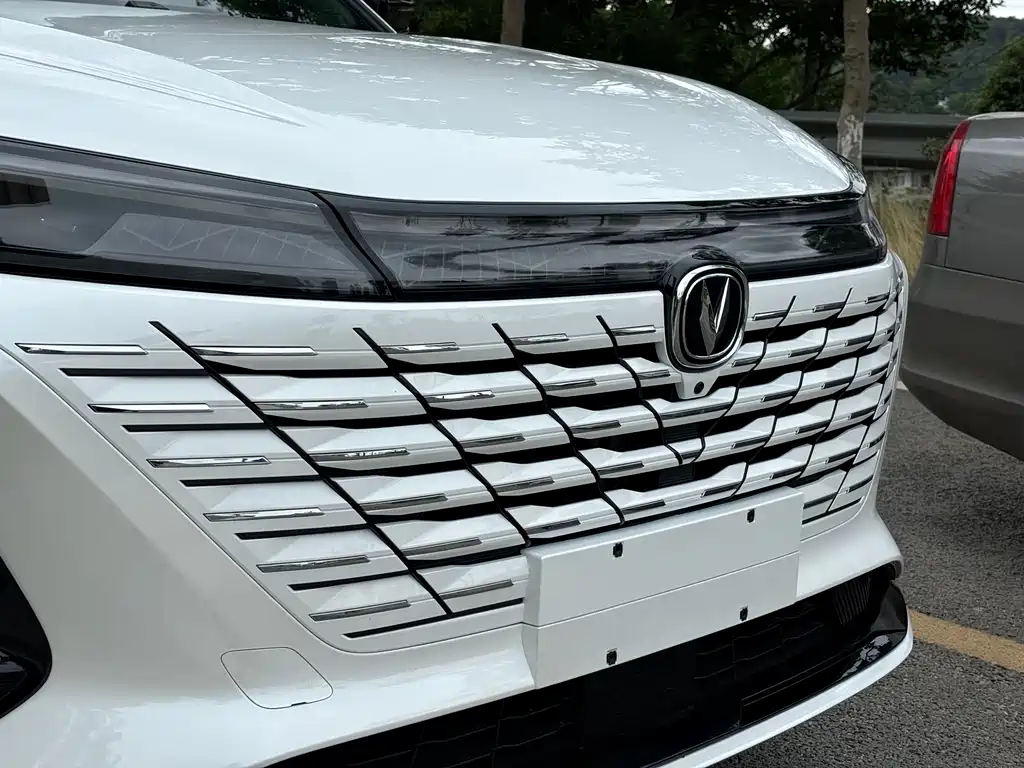 Changan CS75 PLUS 2025 — фото 14