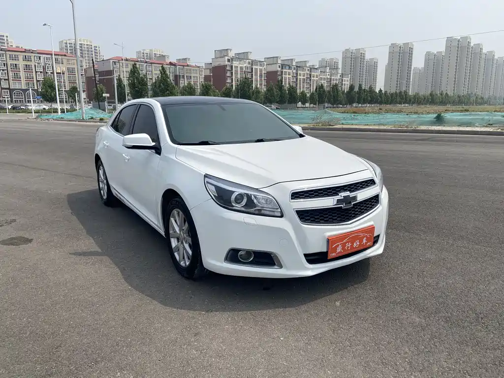 Chevrolet Malibu 2015 — фото 1