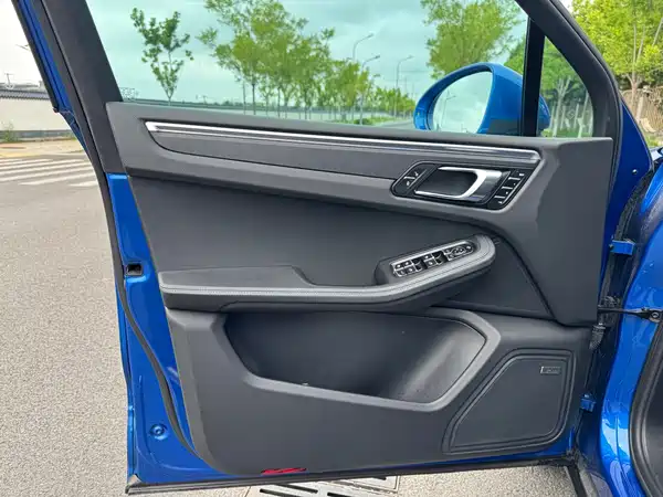 Porsche Macan 2018
