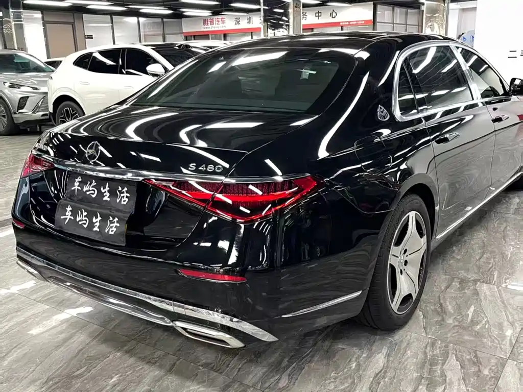 Mercedes-Benz Maybach S-Class 2025